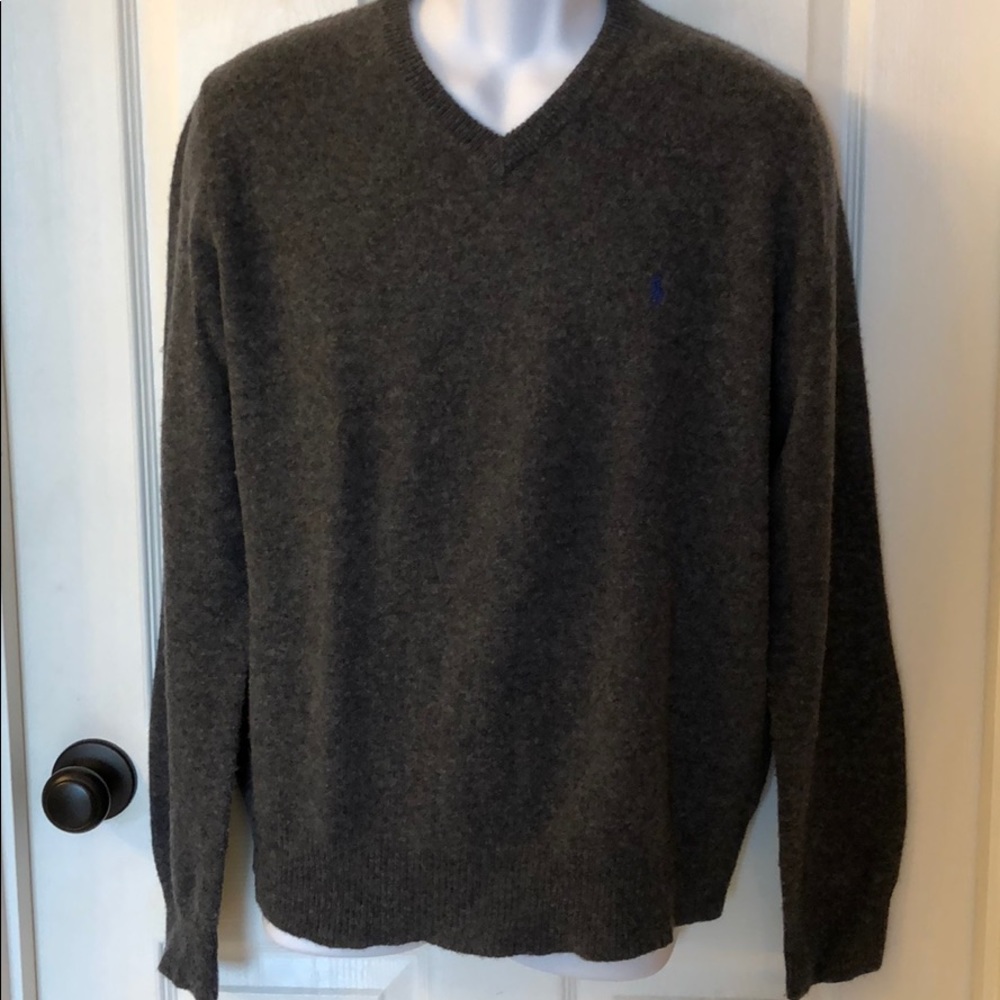 Ralph Lauren Men’s V neck grey sweater